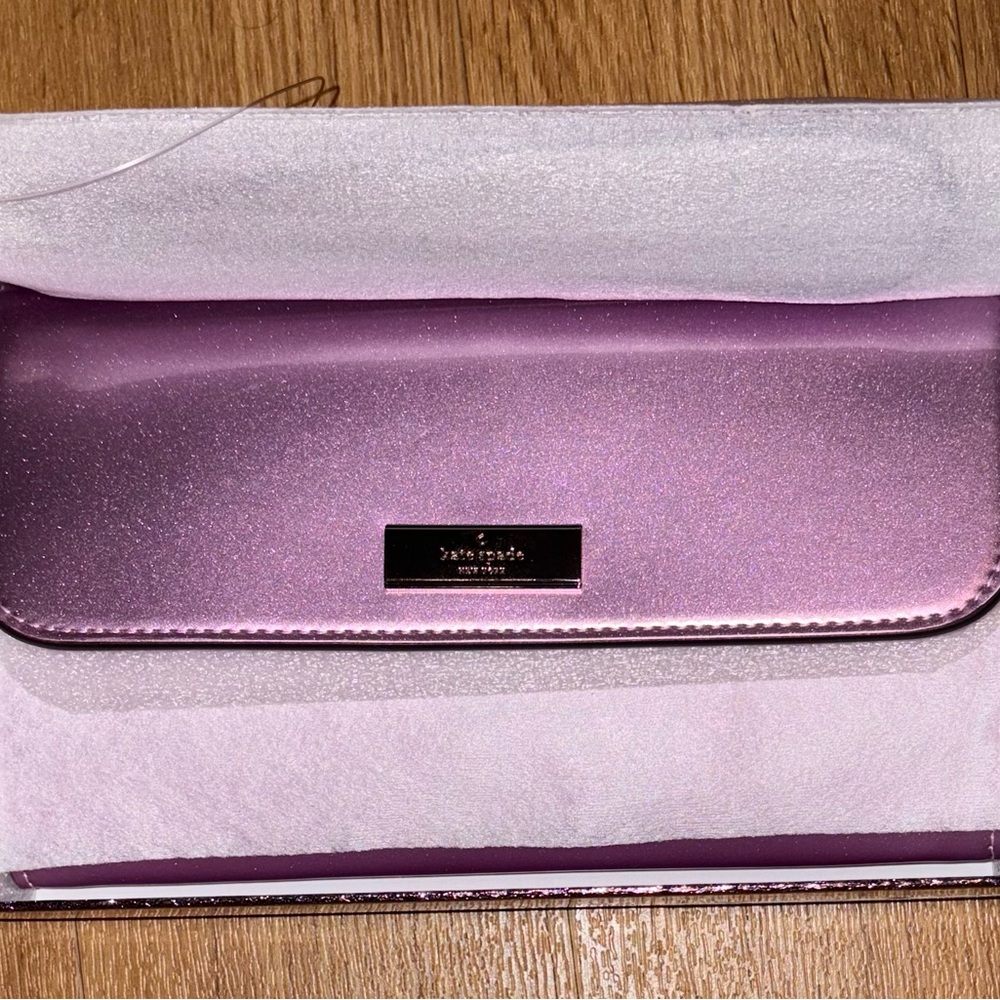 Kate Spade Quartz Pink, Boxed Medium Patent Flap Phone Wristlet